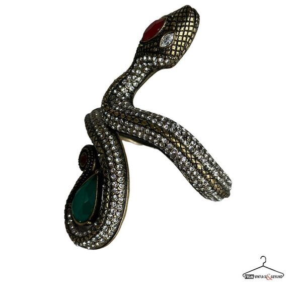 Show Stopping Snake Cuff - Picture 8 of 11